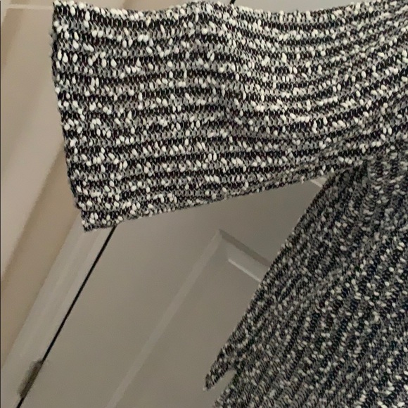 Vince Camuto Mock Turtleneck Knit top - Picture 4 of 6